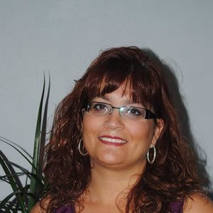 Meet your Posher, Jenifer